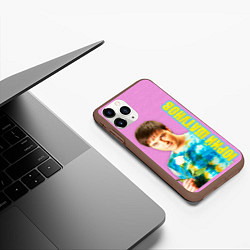 Чехол iPhone 11 Pro матовый Юрий Шатунов с белой розой, цвет: 3D-коричневый — фото 2