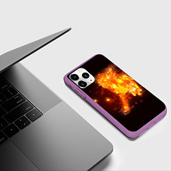Чехол iPhone 11 Pro матовый Огненная лошадь мчит галопом, цвет: 3D-фиолетовый — фото 2