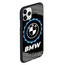 Чехол iPhone 11 Pro матовый BMW в стиле Top Gear со следами шин на фоне, цвет: 3D-черный — фото 2