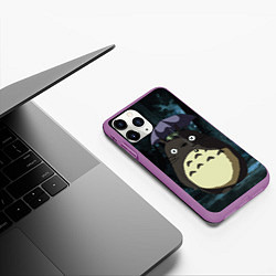 Чехол iPhone 11 Pro матовый Totoro in rain forest, цвет: 3D-фиолетовый — фото 2