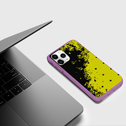 Чехол iPhone 11 Pro матовый Black & Yellow, цвет: 3D-фиолетовый — фото 2