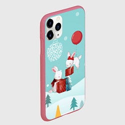 Чехол iPhone 11 Pro матовый Зайцы упаковывают подарки, цвет: 3D-малиновый — фото 2