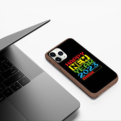 Чехол iPhone 11 Pro матовый Новый год 2023 загрузка, цвет: 3D-коричневый — фото 2