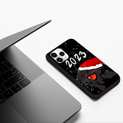 Чехол iPhone 11 Pro матовый Новогодний кот символ года, цвет: 3D-черный — фото 2