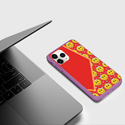 Чехол iPhone 11 Pro матовый Новогодние смайлы, цвет: 3D-фиолетовый — фото 2