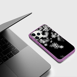Чехол iPhone 11 Pro матовый Белые снежинки, цвет: 3D-фиолетовый — фото 2