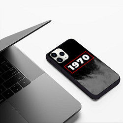Чехол iPhone 11 Pro матовый 1970 - в красной рамке на темном, цвет: 3D-черный — фото 2