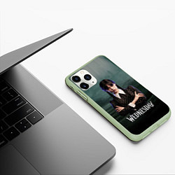Чехол iPhone 11 Pro матовый Уэнсдэй пустой лес, цвет: 3D-салатовый — фото 2