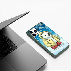 Чехол iPhone 11 Pro матовый Грустный северный мишка, цвет: 3D-темно-зеленый — фото 2