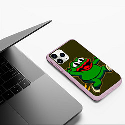 Чехол iPhone 11 Pro матовый Лягушонок Пепе начал бегать, цвет: 3D-розовый — фото 2