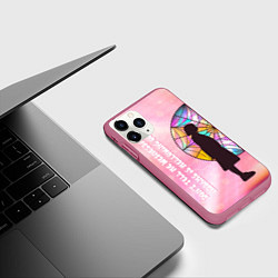 Чехол iPhone 11 Pro матовый Энид Синклер - сериал Уэнсдей - яркая сторона окна, цвет: 3D-малиновый — фото 2