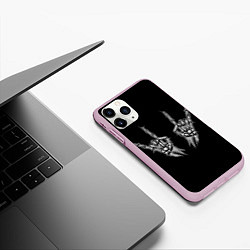 Чехол iPhone 11 Pro матовый Скелет кости руки skeleton, цвет: 3D-розовый — фото 2