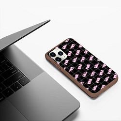 Чехол iPhone 11 Pro матовый Girl power - черный в клетку, цвет: 3D-коричневый — фото 2