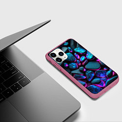 Чехол iPhone 11 Pro матовый Неоновые камни, цвет: 3D-малиновый — фото 2
