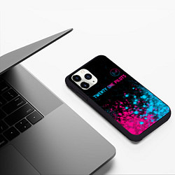 Чехол iPhone 11 Pro матовый Twenty One Pilots - neon gradient: символ сверху, цвет: 3D-черный — фото 2