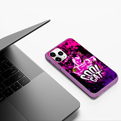 Чехол iPhone 11 Pro матовый Jo Jo - Королева убийца cool cat, цвет: 3D-фиолетовый — фото 2