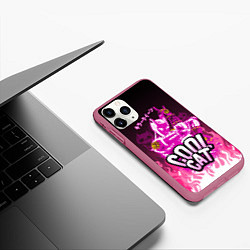 Чехол iPhone 11 Pro матовый Killer Queen - Розовый огонь, цвет: 3D-малиновый — фото 2