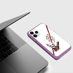 Чехол iPhone 11 Pro матовый Кот с бензопилой - люди делятся на две части, цвет: 3D-фиолетовый — фото 2