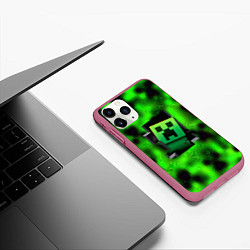Чехол iPhone 11 Pro матовый Токсичный крипер майнкрафт, цвет: 3D-малиновый — фото 2