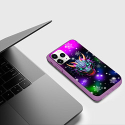 Чехол iPhone 11 Pro матовый Неновый дракон, цвет: 3D-фиолетовый — фото 2