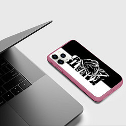 Чехол iPhone 11 Pro матовый Karate, цвет: 3D-малиновый — фото 2