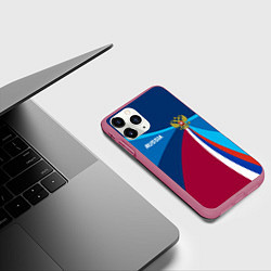 Чехол iPhone 11 Pro матовый Герб и триколор России с геометрией, цвет: 3D-малиновый — фото 2