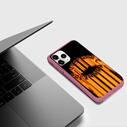 Чехол iPhone 11 Pro матовый Старший с разъезда art, цвет: 3D-малиновый — фото 2