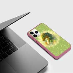 Чехол iPhone 11 Pro матовый Зеленый дракон на цветочной поляне, цвет: 3D-малиновый — фото 2