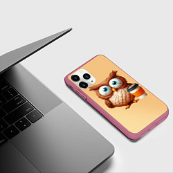 Чехол iPhone 11 Pro матовый Растрепанная сова со стаканчиком кофе, цвет: 3D-малиновый — фото 2