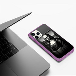 Чехол iPhone 11 Pro матовый Мона Лиза Black skull, цвет: 3D-фиолетовый — фото 2