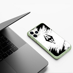 Чехол iPhone 11 Pro матовый The Elder Scrolls Online краски чёрные, цвет: 3D-салатовый — фото 2