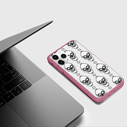Чехол iPhone 11 Pro матовый Череп и круг, цвет: 3D-малиновый — фото 2