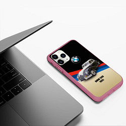 Чехол iPhone 11 Pro матовый Винтажный автомобиль BMW 340, цвет: 3D-малиновый — фото 2