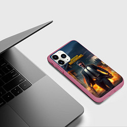 Чехол iPhone 11 Pro матовый PUBG персонаж после взрыва, цвет: 3D-малиновый — фото 2