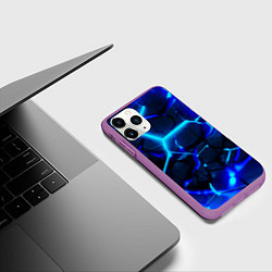 Чехол iPhone 11 Pro матовый Яркие голубые неоновые плиты в разломе, цвет: 3D-фиолетовый — фото 2