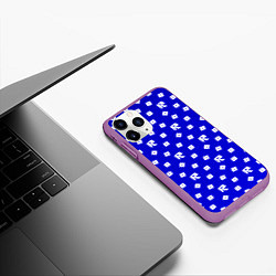 Чехол iPhone 11 Pro матовый Roblox blue pattern, цвет: 3D-фиолетовый — фото 2