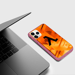 Чехол iPhone 11 Pro матовый Half life rusty steel, цвет: 3D-малиновый — фото 2