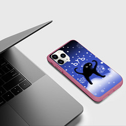 Чехол iPhone 11 Pro матовый Ъуъ - Новый год, цвет: 3D-малиновый — фото 2