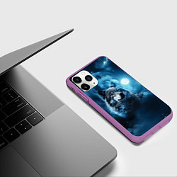 Чехол iPhone 11 Pro матовый Волк ночное синее небо, цвет: 3D-фиолетовый — фото 2