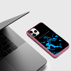 Чехол iPhone 11 Pro матовый Half life синий камуфляж, цвет: 3D-малиновый — фото 2