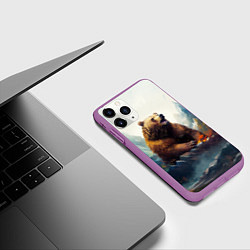 Чехол iPhone 11 Pro матовый Агрессивный бурый медведь, цвет: 3D-фиолетовый — фото 2