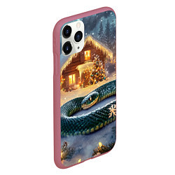 Чехол iPhone 11 Pro матовый Большая змея на фоне новогоднего дома, цвет: 3D-малиновый — фото 2