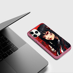 Чехол iPhone 11 Pro матовый Аниме девушка на фоне красных цветов и черепов жив, цвет: 3D-малиновый — фото 2
