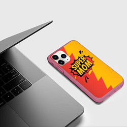 Чехол iPhone 11 Pro матовый Super mom - superhero, цвет: 3D-малиновый — фото 2