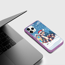 Чехол iPhone 11 Pro матовый Полосатая змея 2025 года, цвет: 3D-фиолетовый — фото 2