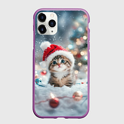 Чехол iPhone 11 Pro матовый Маленький котенок и елочные игрушки, цвет: 3D-фиолетовый