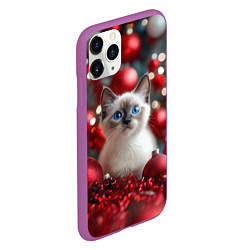 Чехол iPhone 11 Pro матовый Новогодняя пушистая сиамская кошка, цвет: 3D-фиолетовый — фото 2