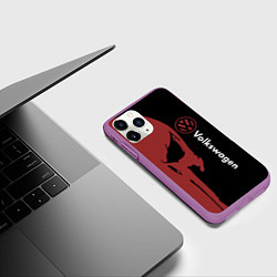 Чехол iPhone 11 Pro матовый Volkswagen и череп, цвет: 3D-фиолетовый — фото 2