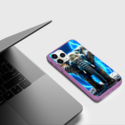 Чехол iPhone 11 Pro матовый Слон в разрядах солнии, цвет: 3D-фиолетовый — фото 2