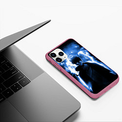 Чехол iPhone 11 Pro матовый Поднятие уровня в одиночку - магистр теней, цвет: 3D-малиновый — фото 2